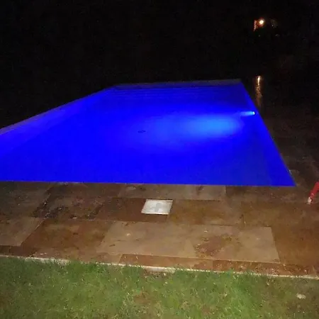 Manoir Vaillant Au Coeur Du Perigord Noir